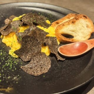 ふわっと広がる芳醇な香り。 今だけ、贅沢すぎる一皿。 フラン…